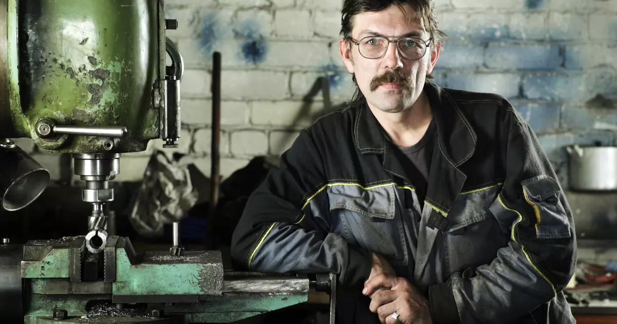 Torneiro Especializado vaga